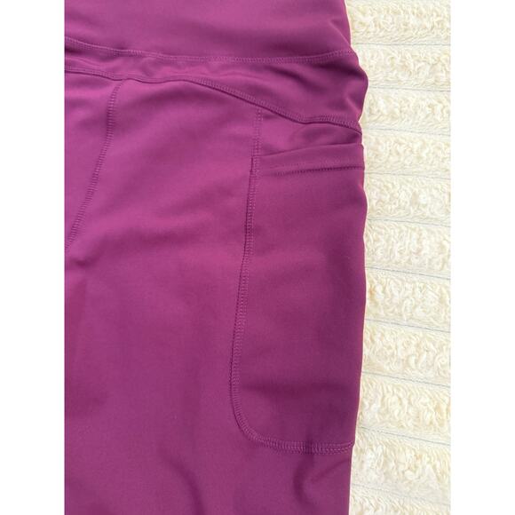 Women’s Burgundy Wine Maroon Flared Leg Popped Leggings Active Athletic Medium - Picture 5 of 9